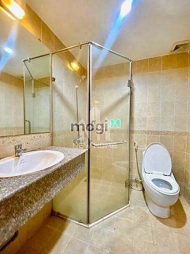 Hình ảnh Phòng balcon Siêu Hot khu sân bay new 100% !!