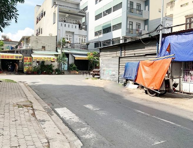 Hình ảnh Căn góc 1 lầu giá cực tốt cho Trang MB66.COM Chính Thức - MB 66 Uy Tín khu Lý Phục Man, P. Bình Thuận,Q7