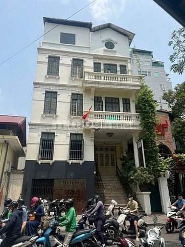 Hình ảnh Cho thuê nhà mặt phố Trần Quốc Toản