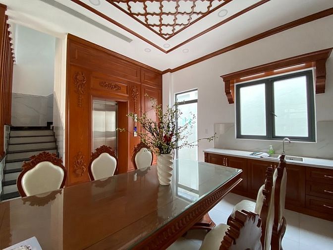 Hình ảnh Bán Nhà Phạm Phú Thứ Tân Bình 5 Tầng Thang Máy