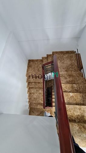 Hình ảnh Bán Nhà Phạm Phú Thứ Tân Bình 5 Tầng Thang Máy