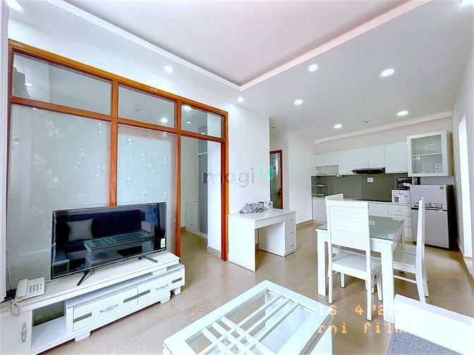 Hình ảnh Cho thuê CHDV cao cấp ngay mặt tiền Quận Bình Thạnh