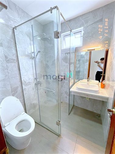 Hình ảnh Cho thuê CHDV cao cấp ngay mặt tiền Quận Bình Thạnh