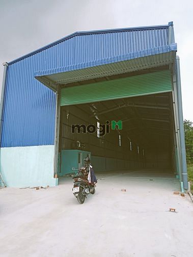 Hình ảnh Cho thuê xưởng 730m2 tại Tân Uyên
