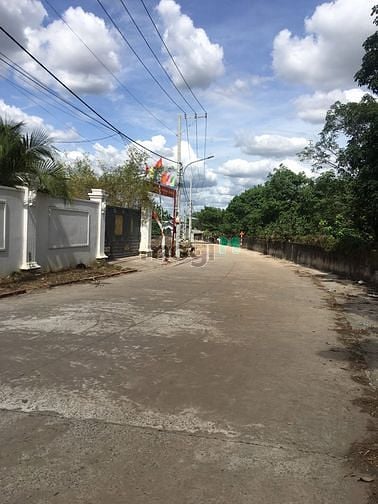 Hình ảnh Kẹt tiền cần bán gấp lô góc kdc tân phong, tp. Biên hòa lh 0356888574