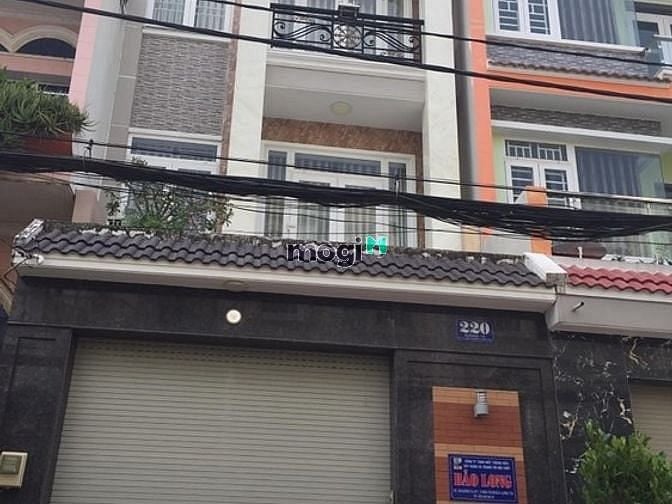 Hình ảnh Nhà phố ngay chợ 11.2 tỷ TL ngay khu tên lửa cần bán