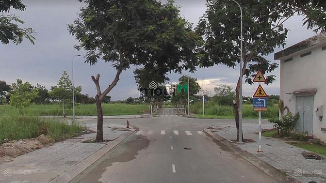Hình ảnh Đất nền tại trung tâm Bình Thạnh MT Đặng Thùy Trâm DT 90m2 giá 3tỷ520