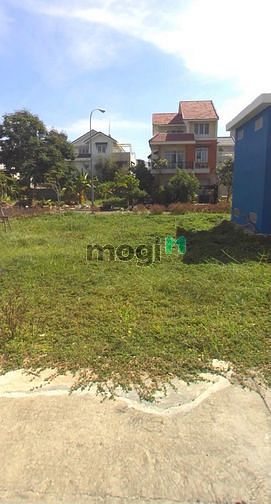 Hình ảnh Cần bán đất Mt đường Dương Thị Giang,Q12 .100m2/2,2 tỷ.CSHT hoàn thiện