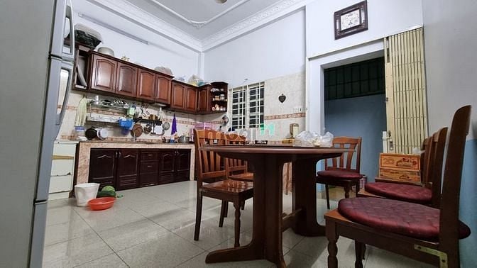 Hình ảnh Nhà bán MT đường KDC Nam Long, Phước Long B, Q9
