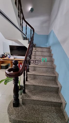 Hình ảnh Nhà bán MT đường KDC Nam Long, Phước Long B, Q9