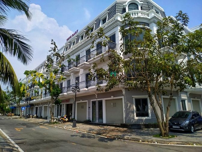 Hình ảnh Cặp góc shophouse vincom Rạch Giá