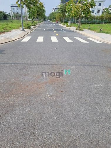 Hình ảnh Hàng Ngộp, SHR KDC Gò đen - Thắng Lợi Centrel Hill - 2 tỷ -