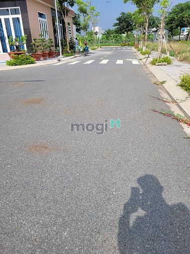 Hình ảnh Hàng Ngộp, SHR KDC Gò đen - Thắng Lợi Centrel Hill - 2 tỷ -