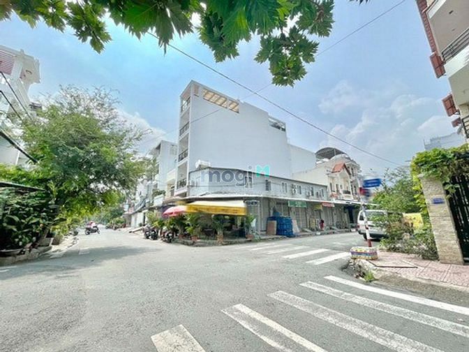 Hình ảnh Bán Đất Lô Góc 2 MT đường số Tân Quy , quận 7
