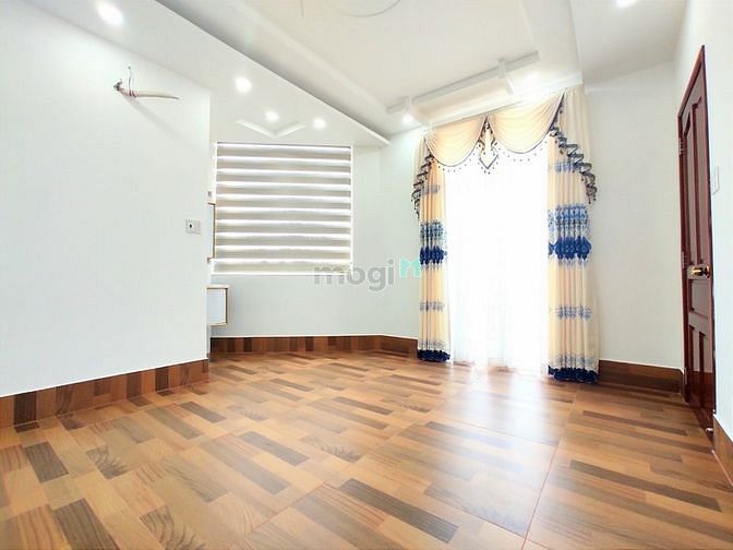 Hình ảnh Bán Biệt Thự Có Sân riêng Liền Aeon Mail Tên Lửa Bình Tân 5 Tâng Lầu S