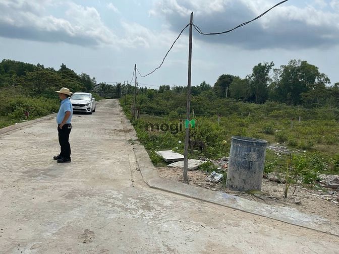 Hình ảnh Đất Phú Quốc, sổ riêng, tiện ích đầy đủ, dân cư đông đúc hiện hữu