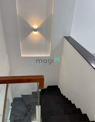 Hình ảnh bán nhà hẻm huỳnh tấn phát quận 7, 75M2, CHỈ 5.85 TỶ