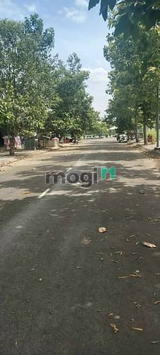 Hình ảnh Cần bán đất xây biệt thự 150m2 .đường tam đa.  Q9