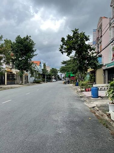 Hình ảnh Bán đất MT đường số 50, Tân Tạo, Bình Tân, 5x20m, giá 8 tỷ