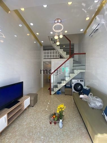 Hình ảnh Nhà Trung Tâm P3 Q Tân Bình- Đủ Công Năng-18M2- Chỉ 3Tỷ
