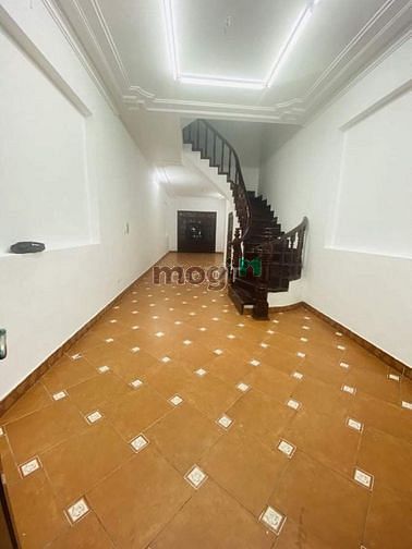 Hình ảnh Cho thuê nhà mặt phố Mai Anh Tuấn - View Hồ
