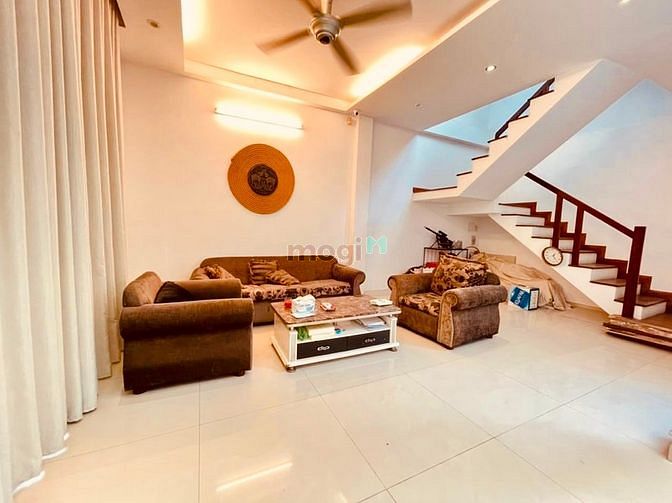 Hình ảnh Biệt thự 5,6 tủ 80m2, Huỳnh tấn Phát quận 7