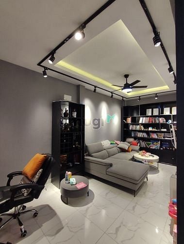 Hình ảnh Nhà Mặt Tiền Bạch Đằng, BThanh ,90m, chỉ 11 tỷ.