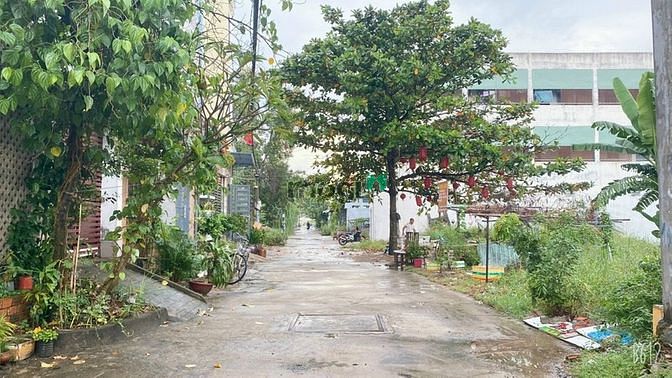 Hình ảnh Cần bán lô đất 97m2 võ văn hát .P long trường .Q9 TP thủ đức