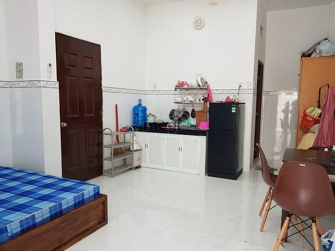 Hình ảnh Căn Hộ Dịch Vụ , Có Ban Công , thoáng mát, Số 8 Âu Dương Lân Q8
