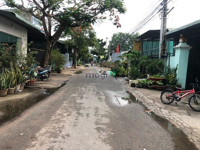 Hình ảnh Bán đất Phú An, Bến Cát, DT:6.7x20, TC50m2, SHR, giá 1,450 tỷ