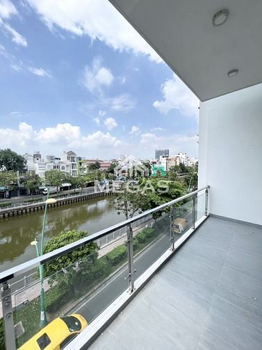 Hình ảnh ♻️ Căn Hộ View Hoàng Sa - Trường Sa mới 100% Ban Công ♻️