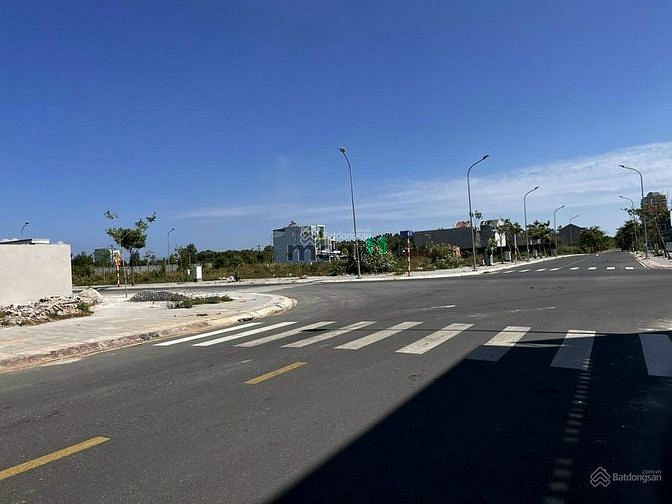 Hình ảnh CẦN BÁN LÔ ĐẤT ngay sát Bên Đại Học Dầu Khí BÀ RỊA