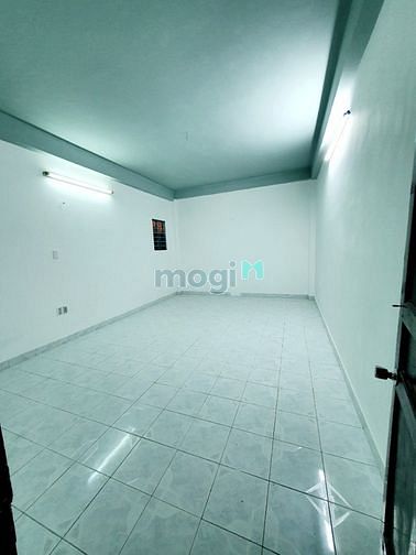 Hình ảnh Cho thuê nhà nguyên căn hẻm 6m