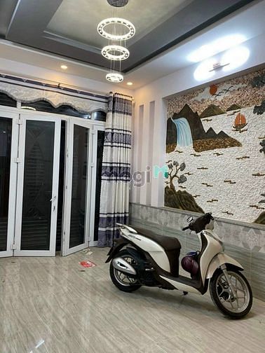 Hình ảnh Nhà cho thuê 1/ Lê Văn Quới 4mx13m đúc 3 lầu 4PN