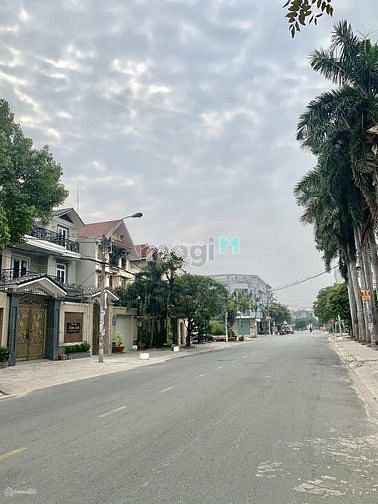 Hình ảnh Hót! Bán lô đất nền Tên Lửa ngay Aeon Bình Tân. Giá chỉ 2tỷ640tr/85m