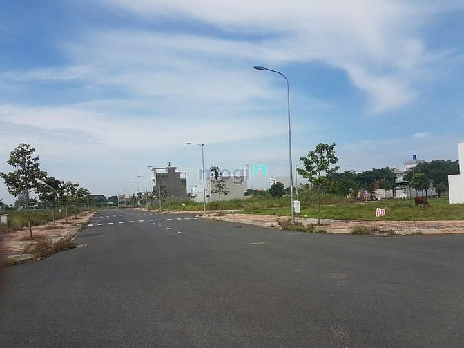 Hình ảnh Sang gấp lô đất KDC Gia Hòa II, Bình Chánh, 82m2 /1,7 tỷ,sổ hồng ri