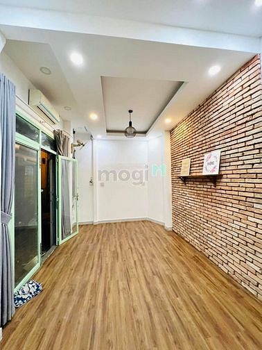 Hình ảnh Chỉ (2.95 TY, CN 32M2) H3M Nguyễn Văn Lạc, P.21