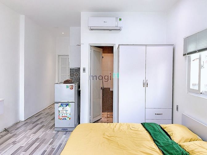 Hình ảnh Studio full nội thất mặt tiền quận 1, gần phố đi bộ Bùi Viện