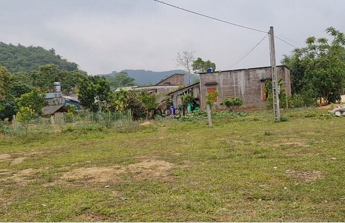 Hình ảnh siêu phẩm full thổ cư, 4 mặt tiền, view 4 mặt đồi núi, sông bôi