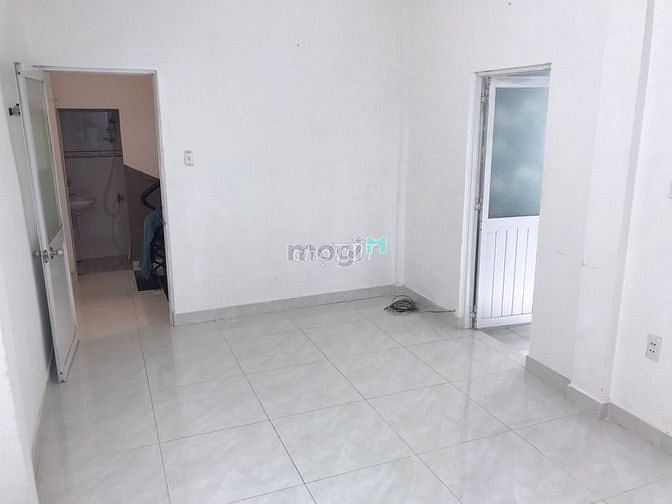 Hình ảnh Cho thuê nhà hẻm Võ Văn Kiệt 2pn 2wc Phường 5 Quận 5