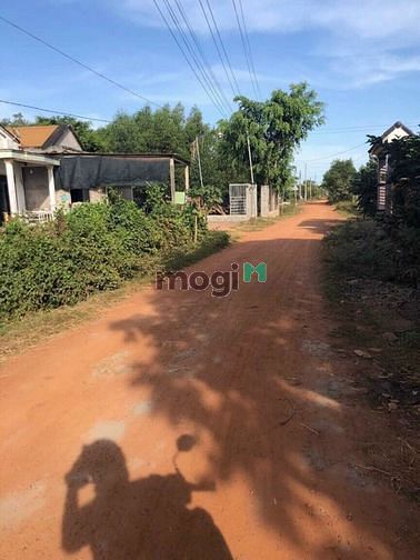 Hình ảnh Đất đường đối diện trường học mẫu giáo Tân Thắng giá 2 tỷ 5