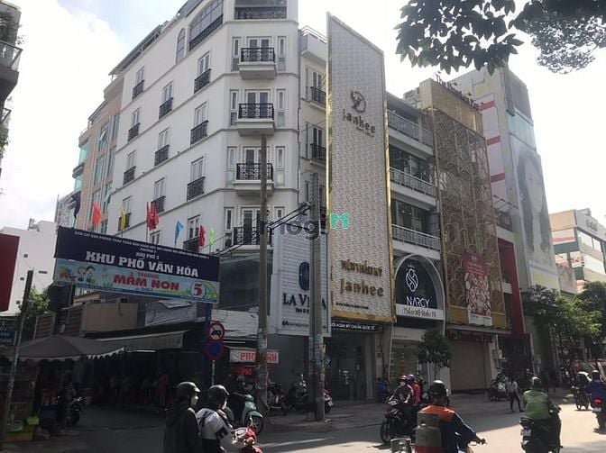 Hình ảnh Cho thuê nhà góc 2 mặt tiền số 6 Cao Thắng. Quận 3.