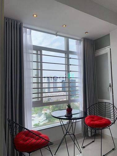 Hình ảnh Ban can ho sky garden ,phu my hung , quan 7 .