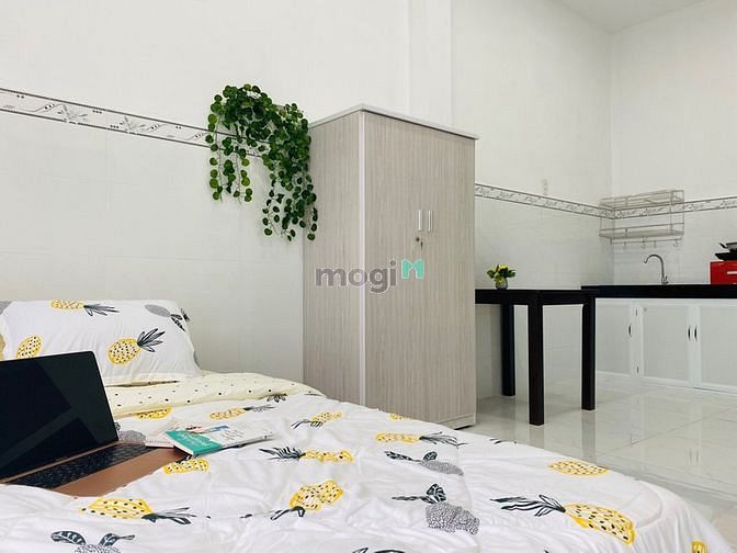 Hình ảnh Mb6623 nạp rút nhanh chóng có ban công lớn, cửa sổ lớn gần cầu Nguyễn Văn Cừ