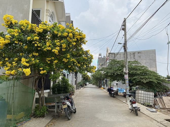 Hình ảnh Bán đất đã có sổ đỏ quận 9 giá 2.9 tỷ
