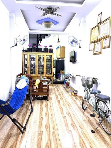 Hình ảnh Vị trí Đẹp, nhà Mới đường Trần Bình Trọng Q5