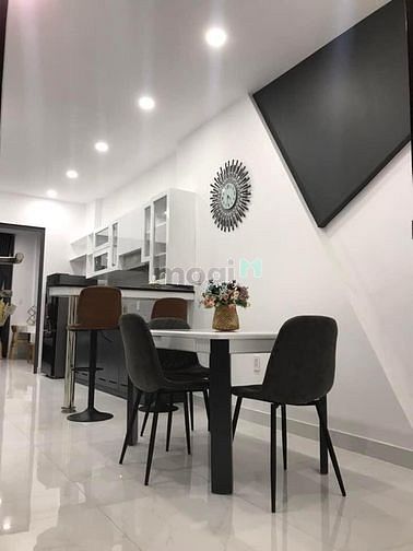 Hình ảnh Cho thuê CHDV 1PN full nội thất, ban công lớn. Ngay trung tâm Quận 3