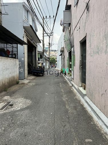 Hình ảnh Bán nhà HXH đường Hòa Bình Tân Phú - 4PN - 72m2 - 5.75 Tỷ.