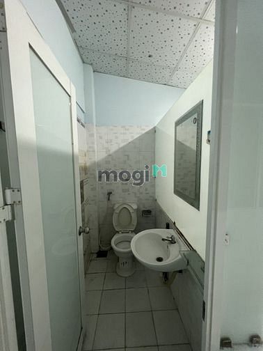 Hình ảnh Bán nhà HXH đường Hòa Bình Tân Phú - 4PN - 72m2 - 5.75 Tỷ.