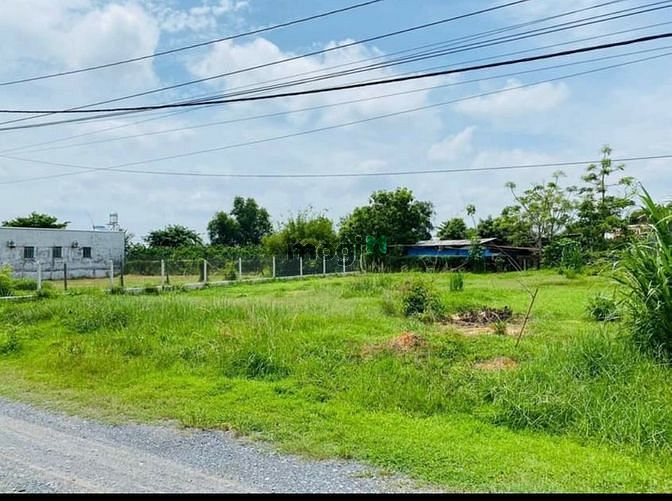 Hình ảnh xã Trung Lập Thượng, DT: 684m2, full thổ, giá 5,x tỷ